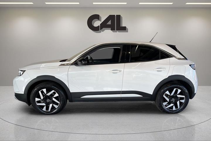 Hvid Opel Mokka-e fra 2024