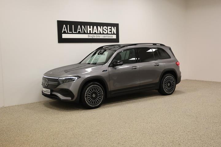 Sort Mercedes EQB350 fra 2022