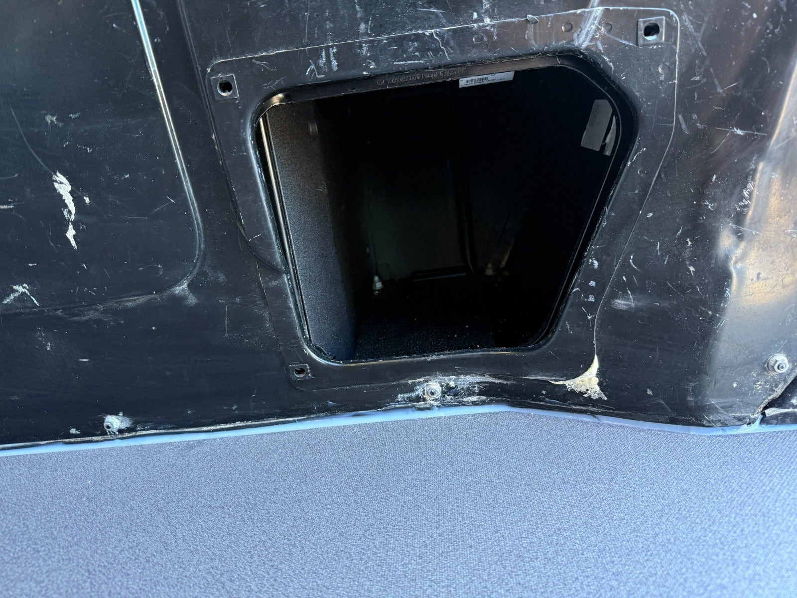 Sort VW Transporter fra 2021