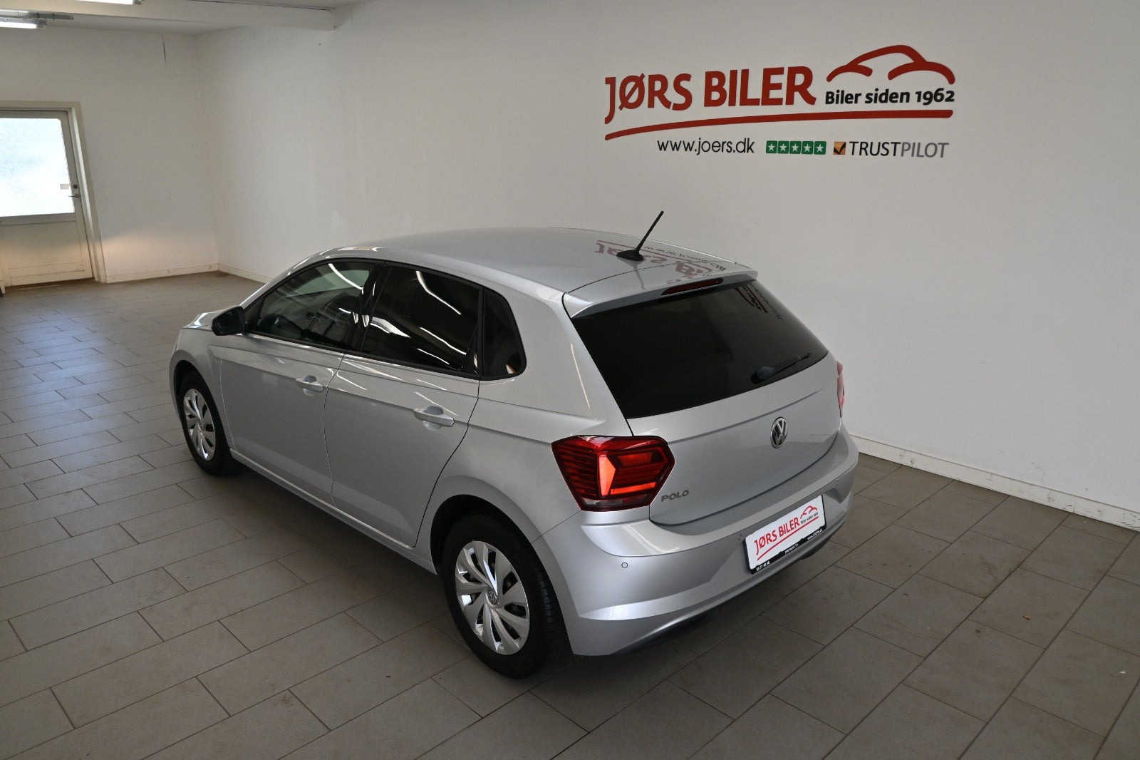 Sølv VW Polo fra 2018