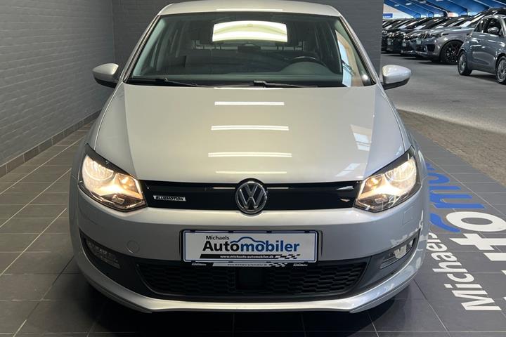 Sølv VW Polo fra 2017