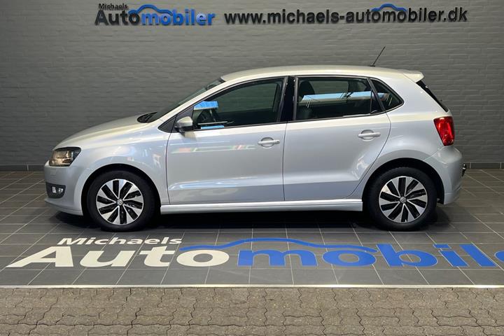 Sølv VW Polo fra 2017