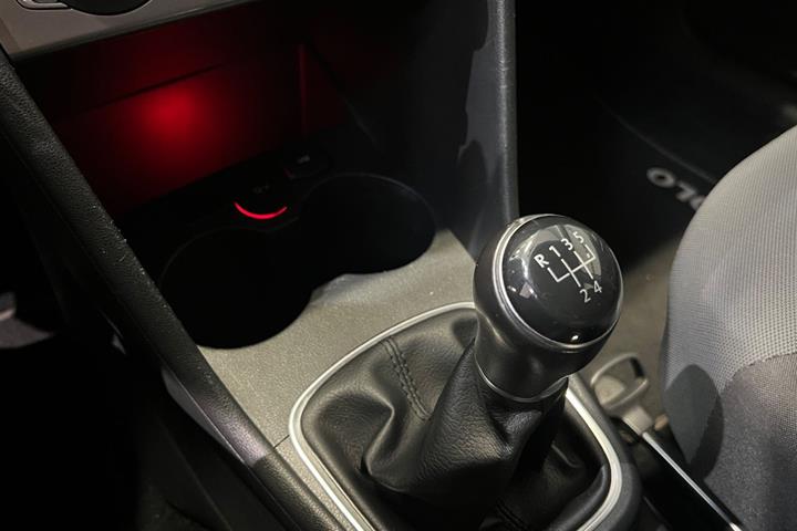 Sølv VW Polo fra 2017