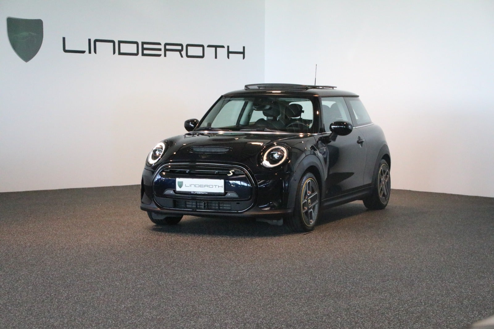Mini Cooper SE Classic
