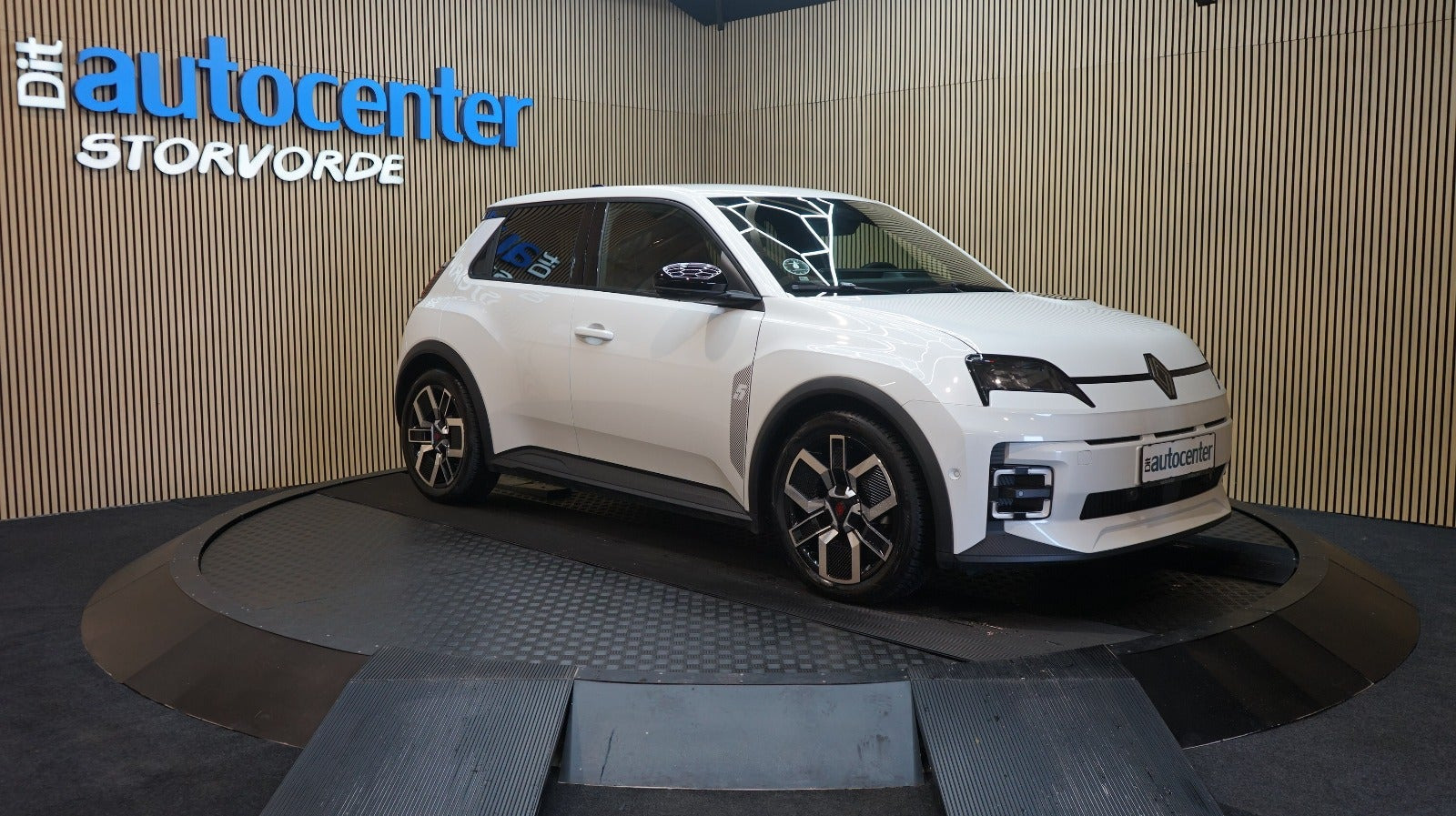 Renault 5 E-Tech 52 Techno