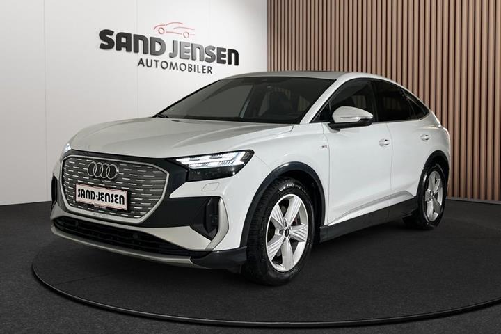Hvid Audi Q4 e-tron fra 2022