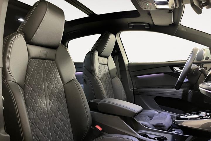 Hvid Audi Q4 e-tron fra 2022