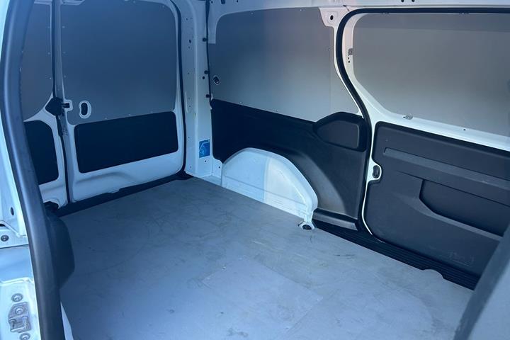 Hvid Mercedes eCitan fra 2025