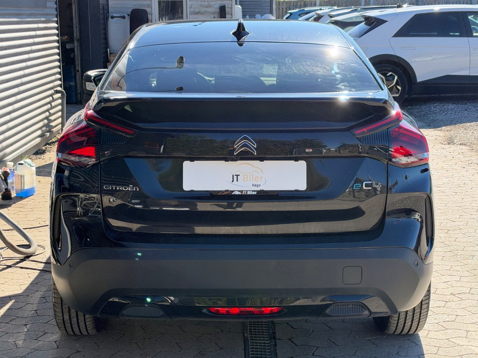 Sort Citroën ë-C4 fra 2024