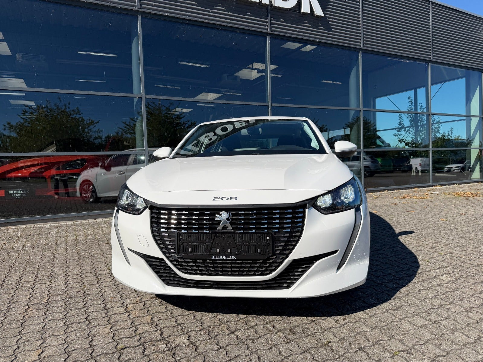 Hvid Peugeot 208 fra 2020