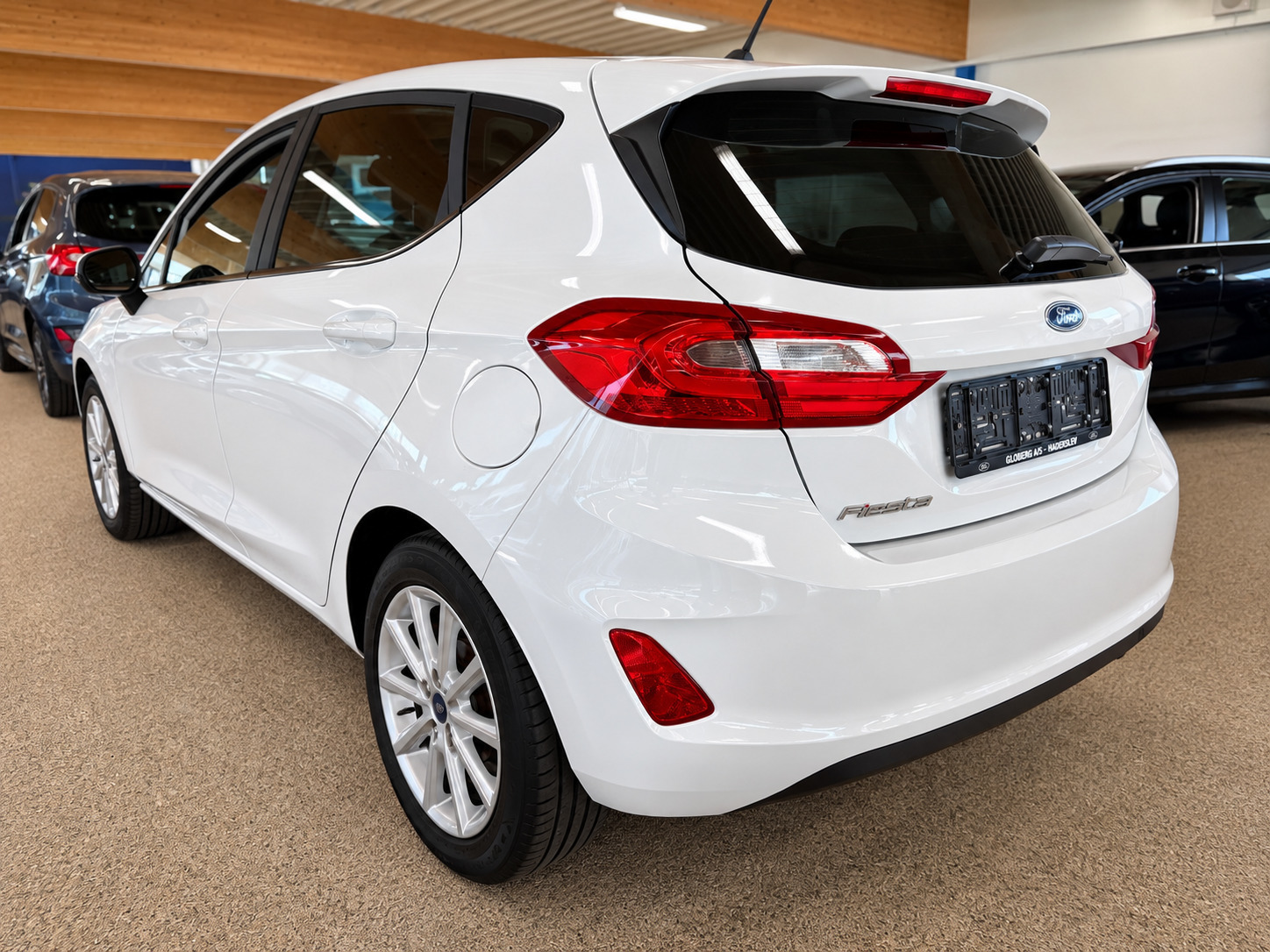 Hvid Ford Fiesta fra 2018