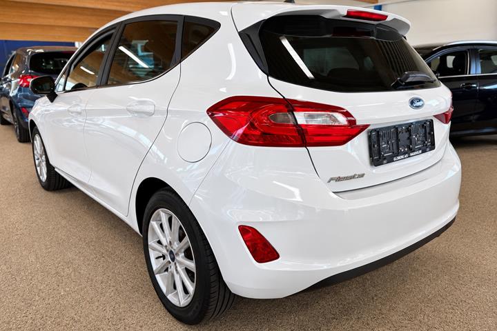 Hvid Ford Fiesta fra 2018