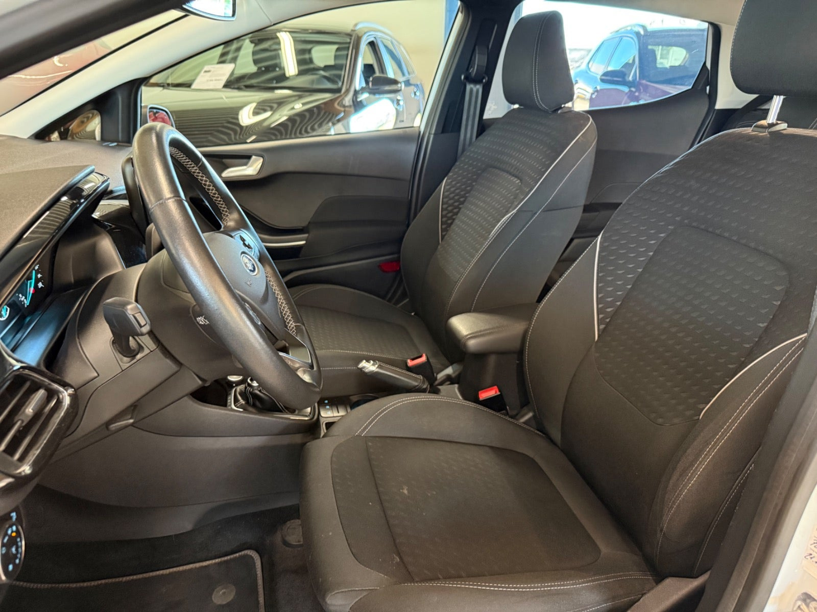 Hvid Ford Fiesta fra 2018