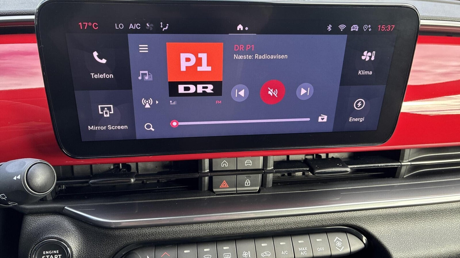 Rød Fiat 600e fra 2024