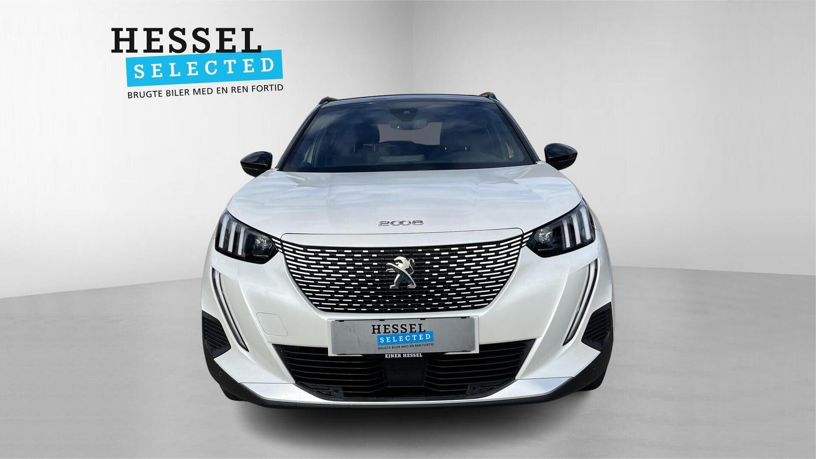 Hvid Peugeot e-2008 fra 2023