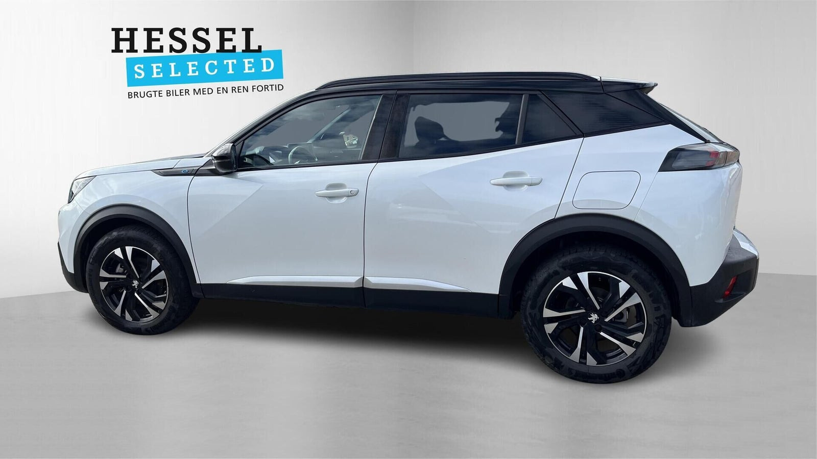 Hvid Peugeot e-2008 fra 2023