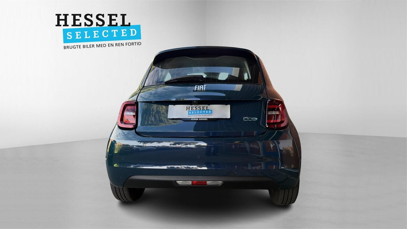 Blå Fiat 500e fra 2024
