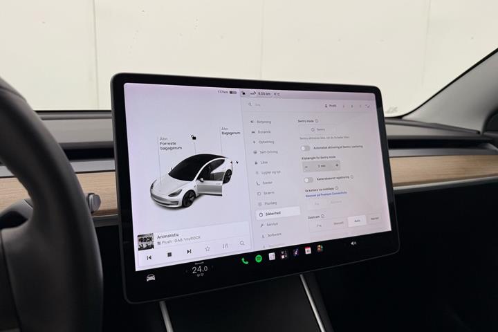 Hvid Tesla Model 3 fra 2019