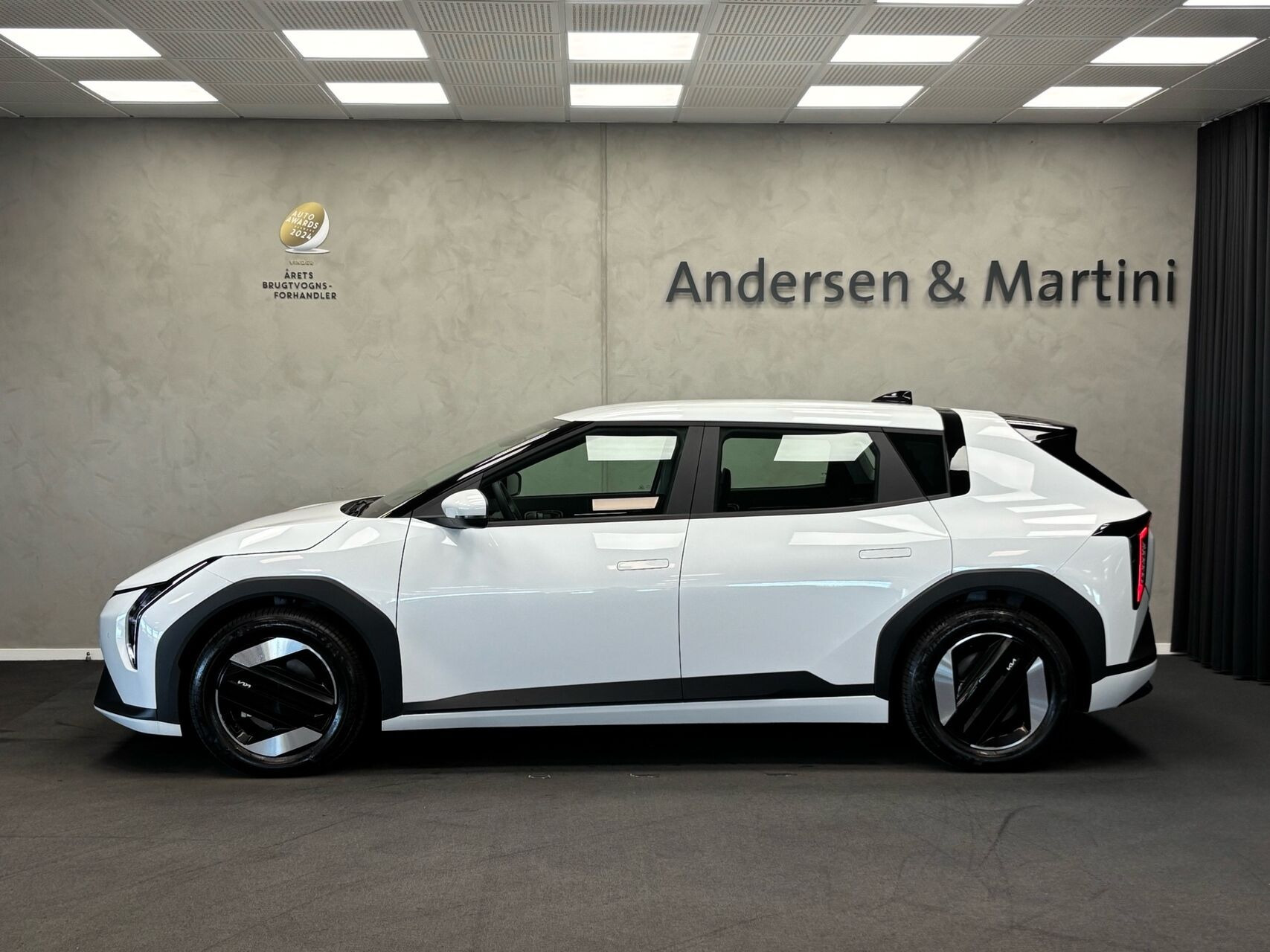 Hvid Kia EV4 fra 2026