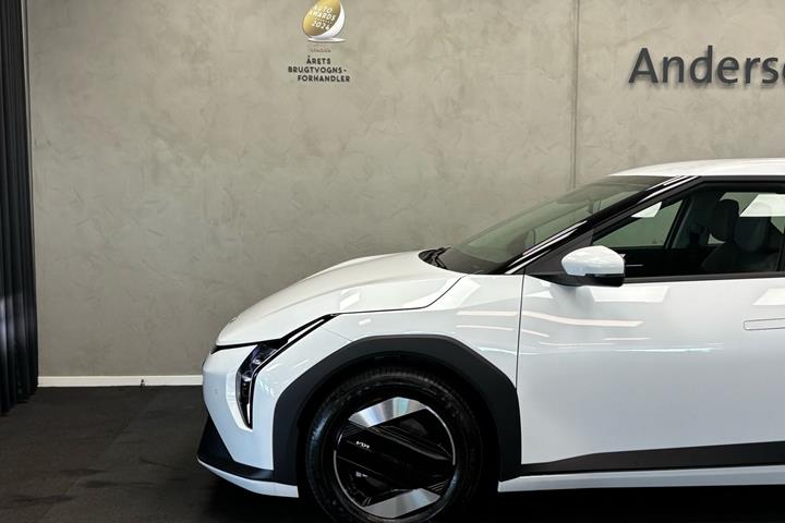Hvid Kia EV4 fra 2026