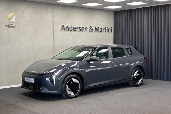 undefined Kia EV4 fra 2026 set udefra