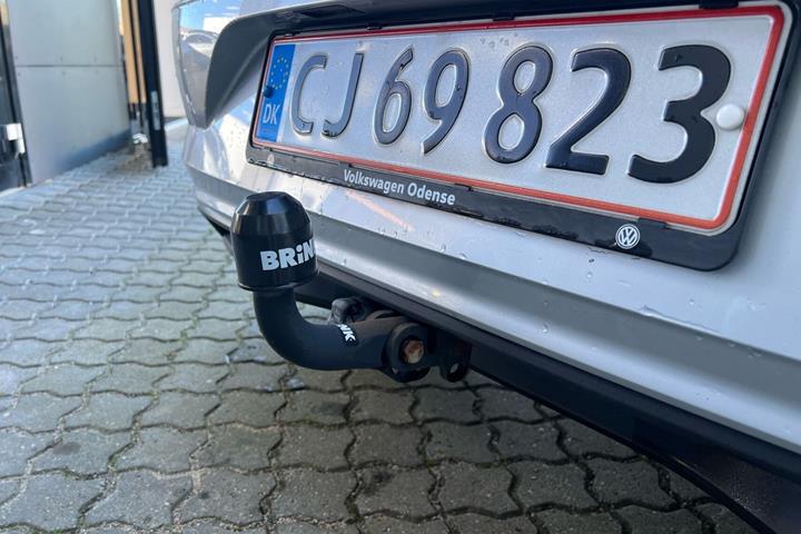 Grå VW Polo fra 2018