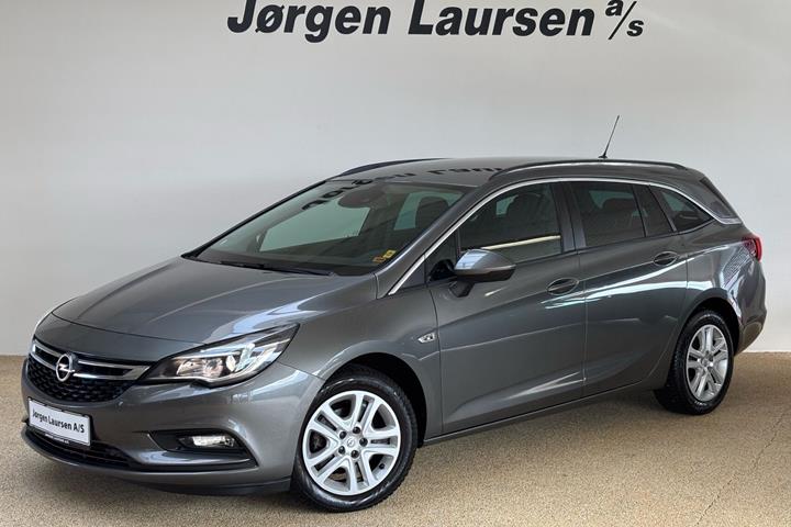 Grå Opel Astra fra 2019