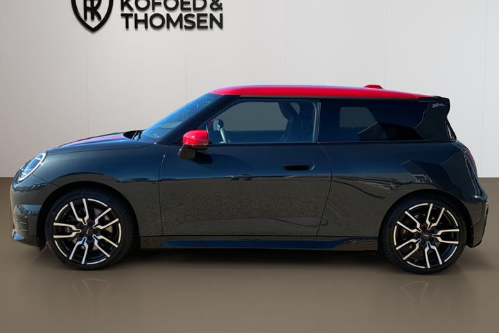 Sort Mini Cooper fra 2024