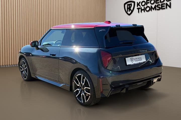 Sort Mini Cooper fra 2024