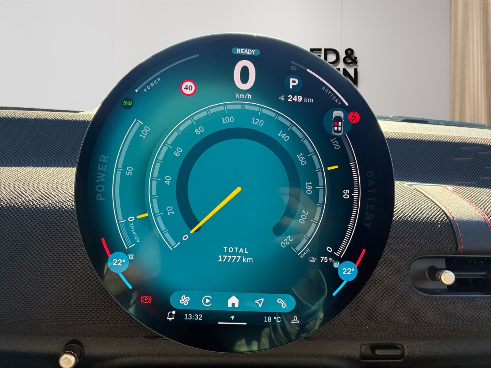 Sort Mini Cooper fra 2024