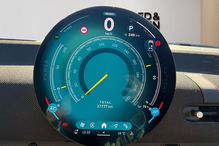 Sort Mini Cooper fra 2024