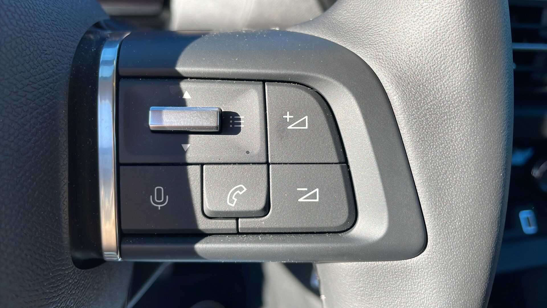 Grøn Citroën ë-C4 fra 2026
