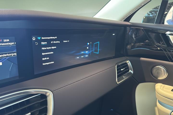 Sort Hongqi E-HS9 fra 2024