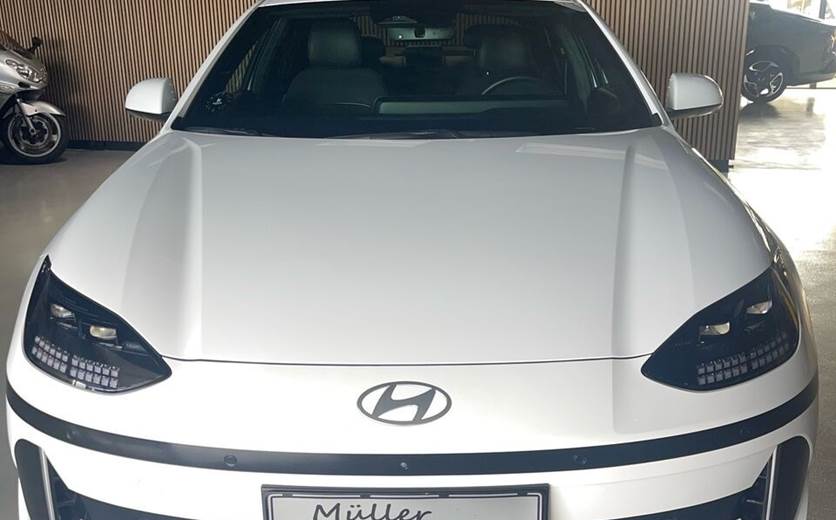 Hyundai Ioniq 6 Electric 77,4 kWh Ultimate 229HK Aut.