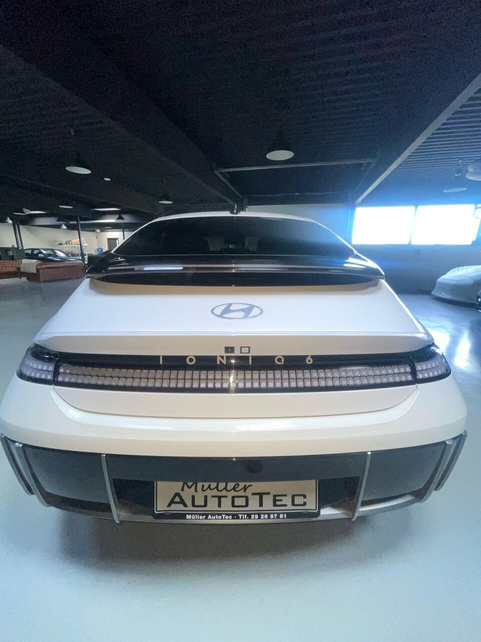 Hvid Hyundai Ioniq 6 fra 2023