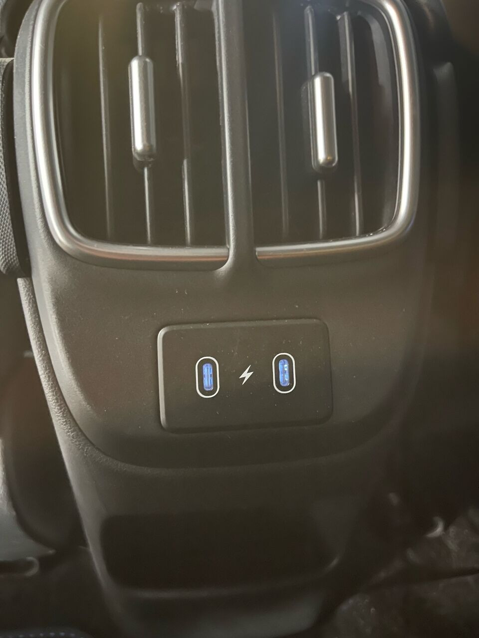 Hvid Hyundai Ioniq 6 fra 2023