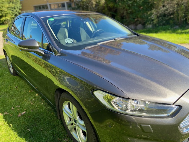 Brun Ford Mondeo fra 2016