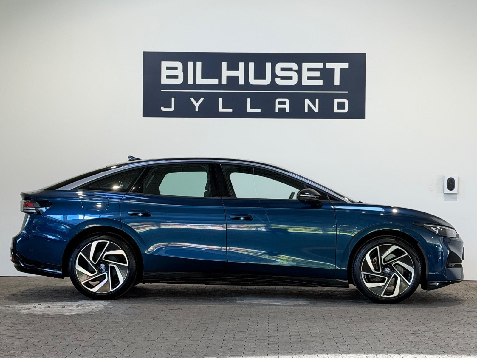 Blå VW ID.7 fra 2024