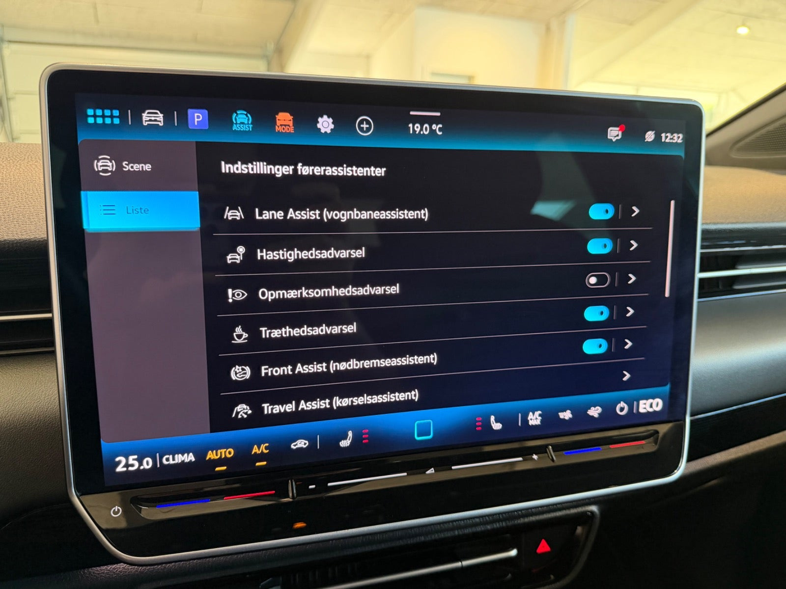 Blå VW ID.7 fra 2024