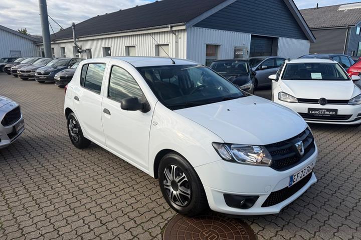 Hvid Dacia Sandero fra 2016