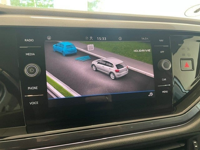Grå VW Polo fra 2021