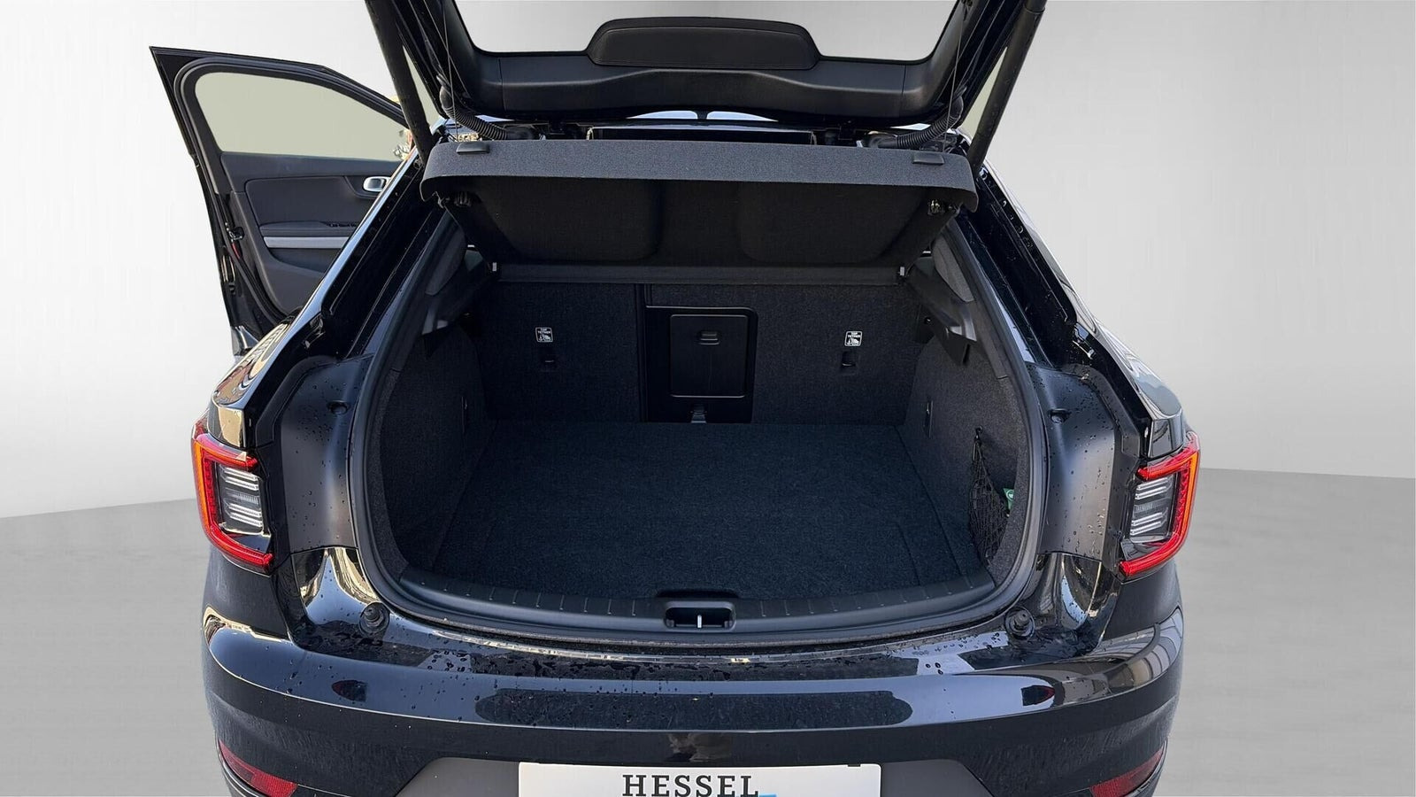 Sort Polestar 2 fra 2023