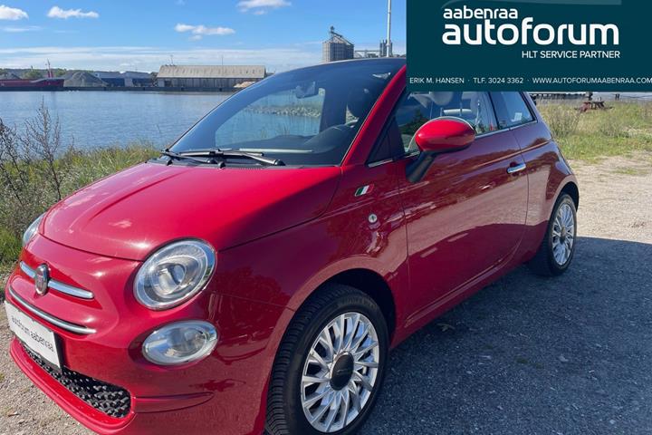 Rød Fiat 500C fra 2020