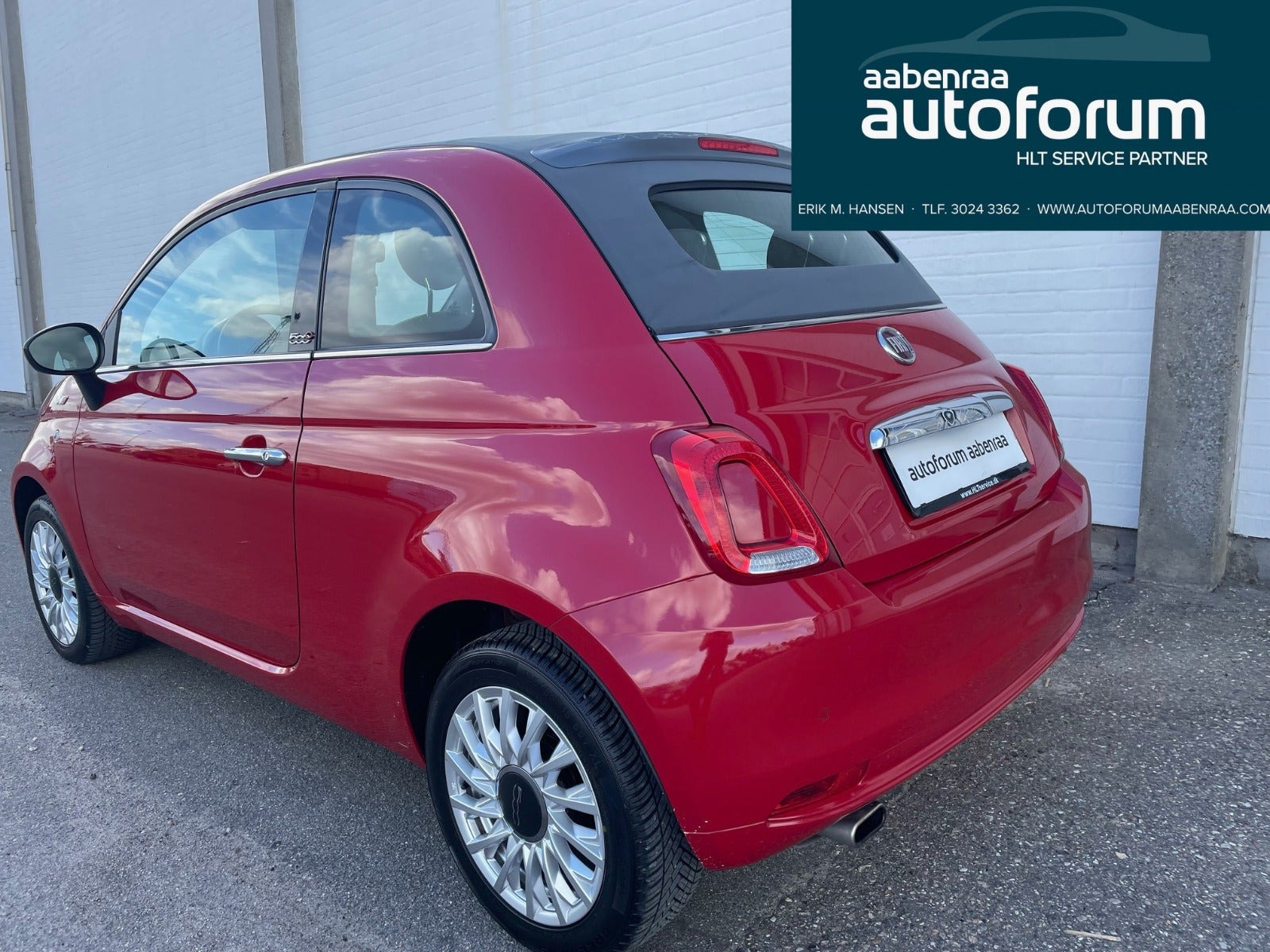 Rød Fiat 500C fra 2020