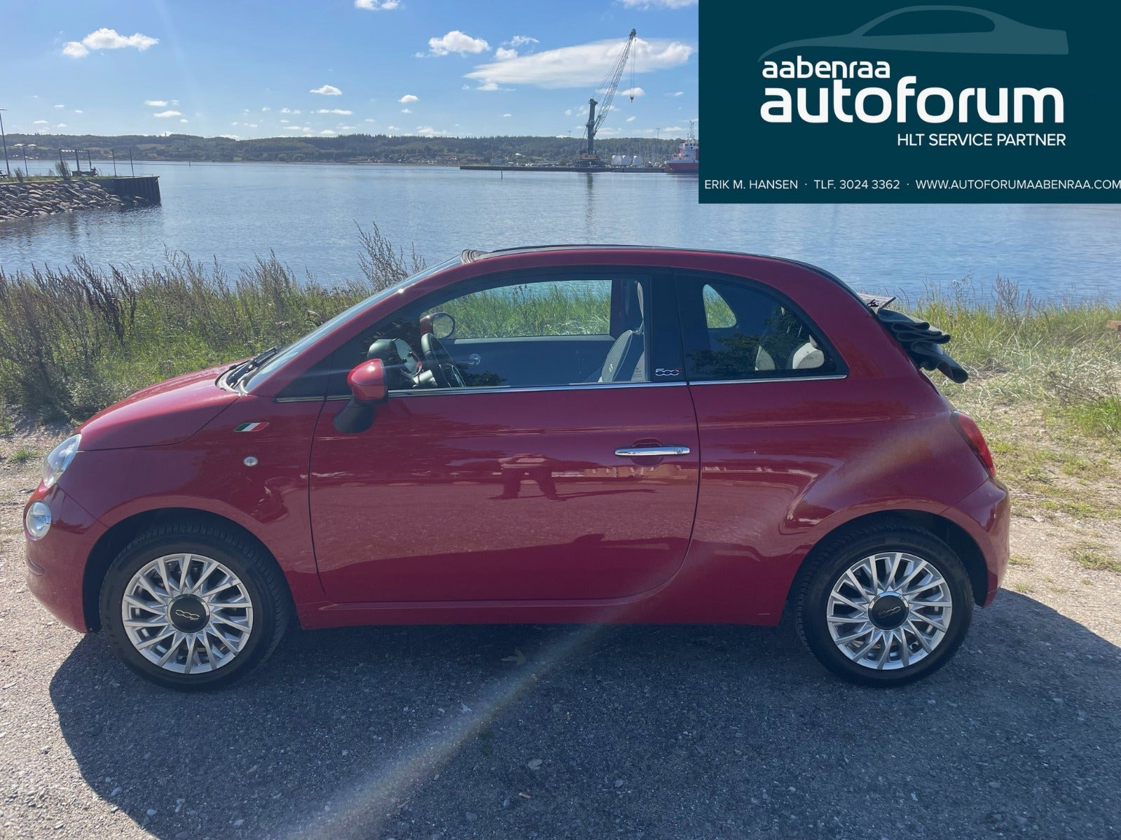 Rød Fiat 500C fra 2020