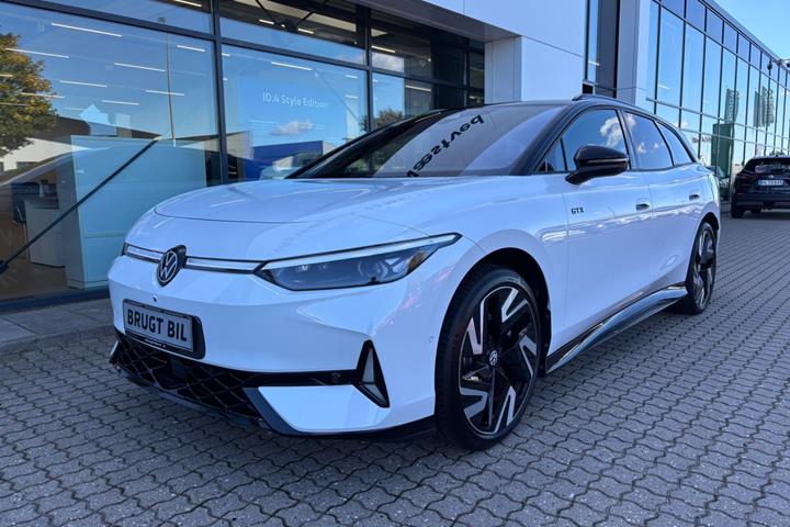 Hvid VW ID.7 fra 2025