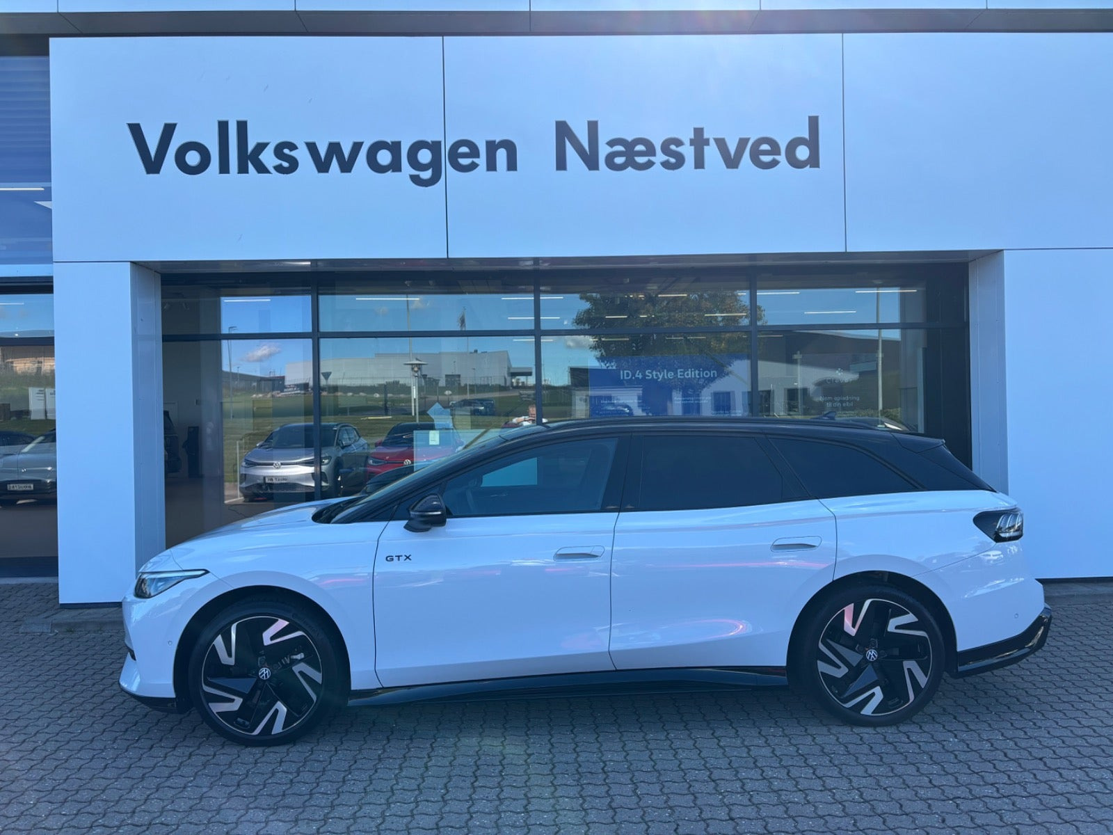 Hvid VW ID.7 fra 2025