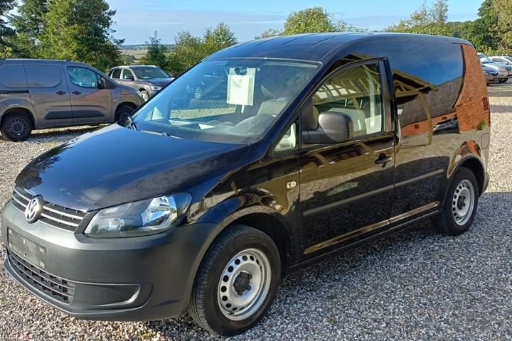 undefined VW Caddy fra 2015 set udefra