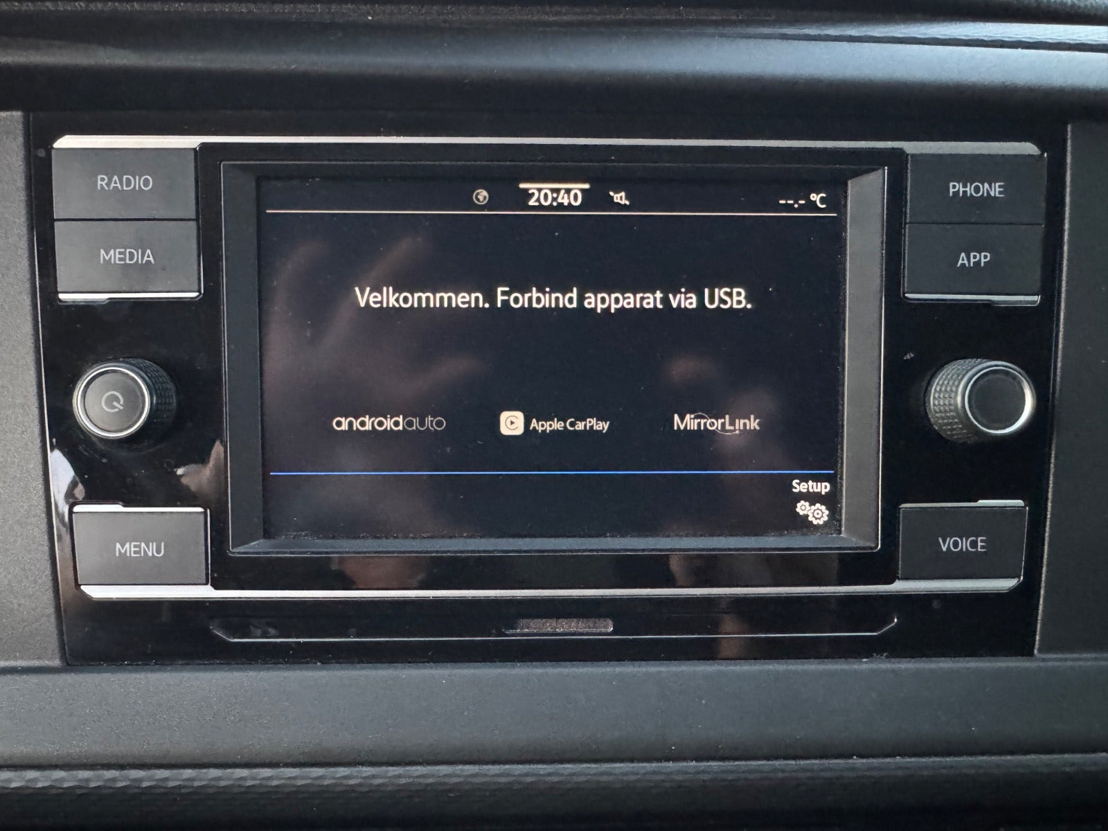 Hvid VW Transporter fra 2021