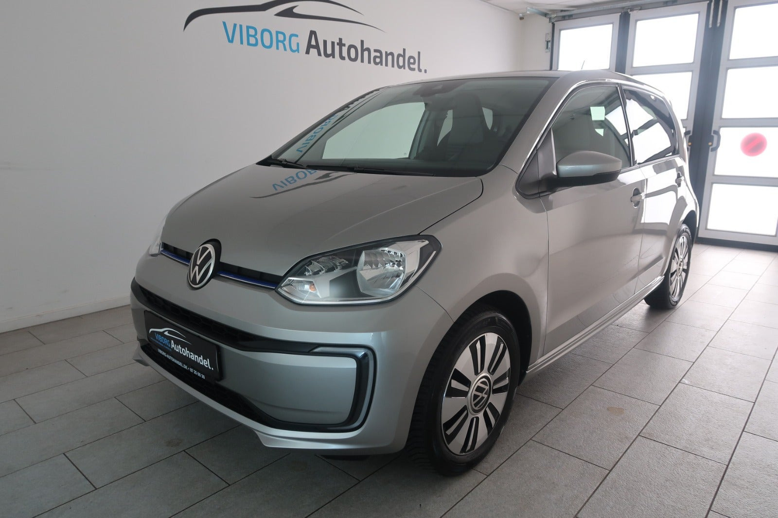 Grå VW E-UP! fra 2023